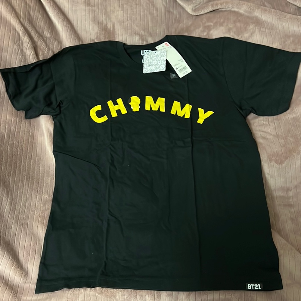 Uniqlo Chimmy black shirt